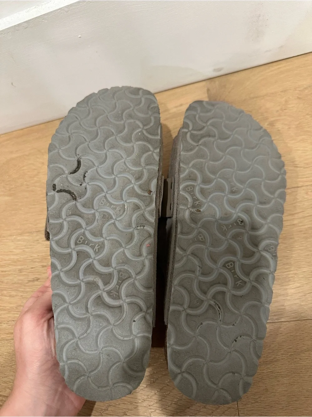 Birkenstock Kyoto Gray Taupe Suede Leather Size 40